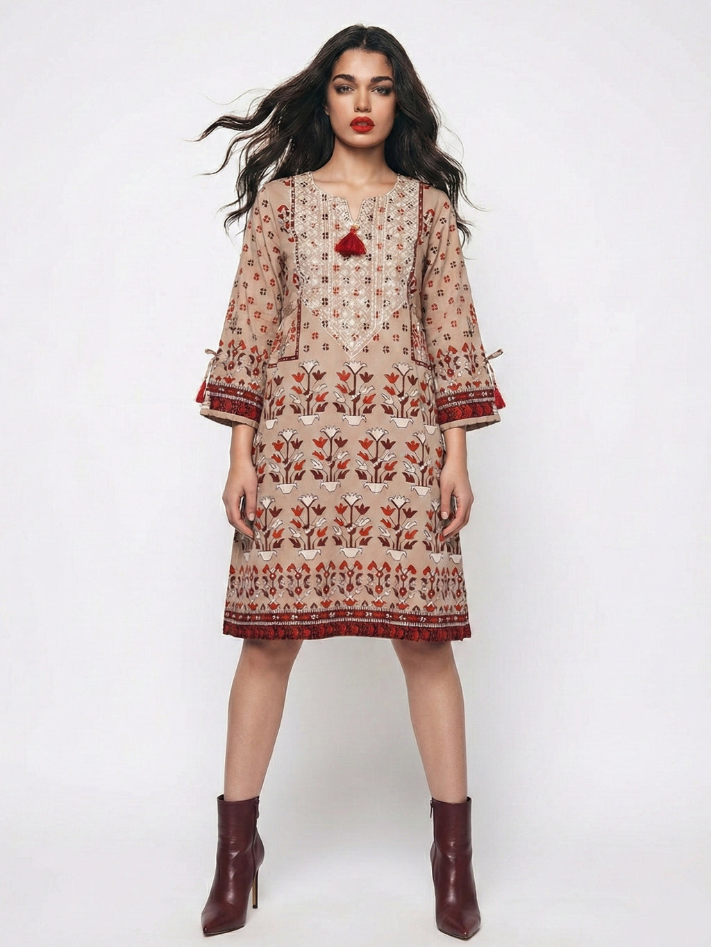 Women's Beige Floral Printed Embroidered Ethnic Kurti